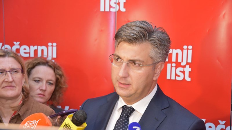 Predsjednik Vlade: Vrlo jasno odvajamo politiku stranke i izvršne vlasti od djelovanja policije i pravosuđa